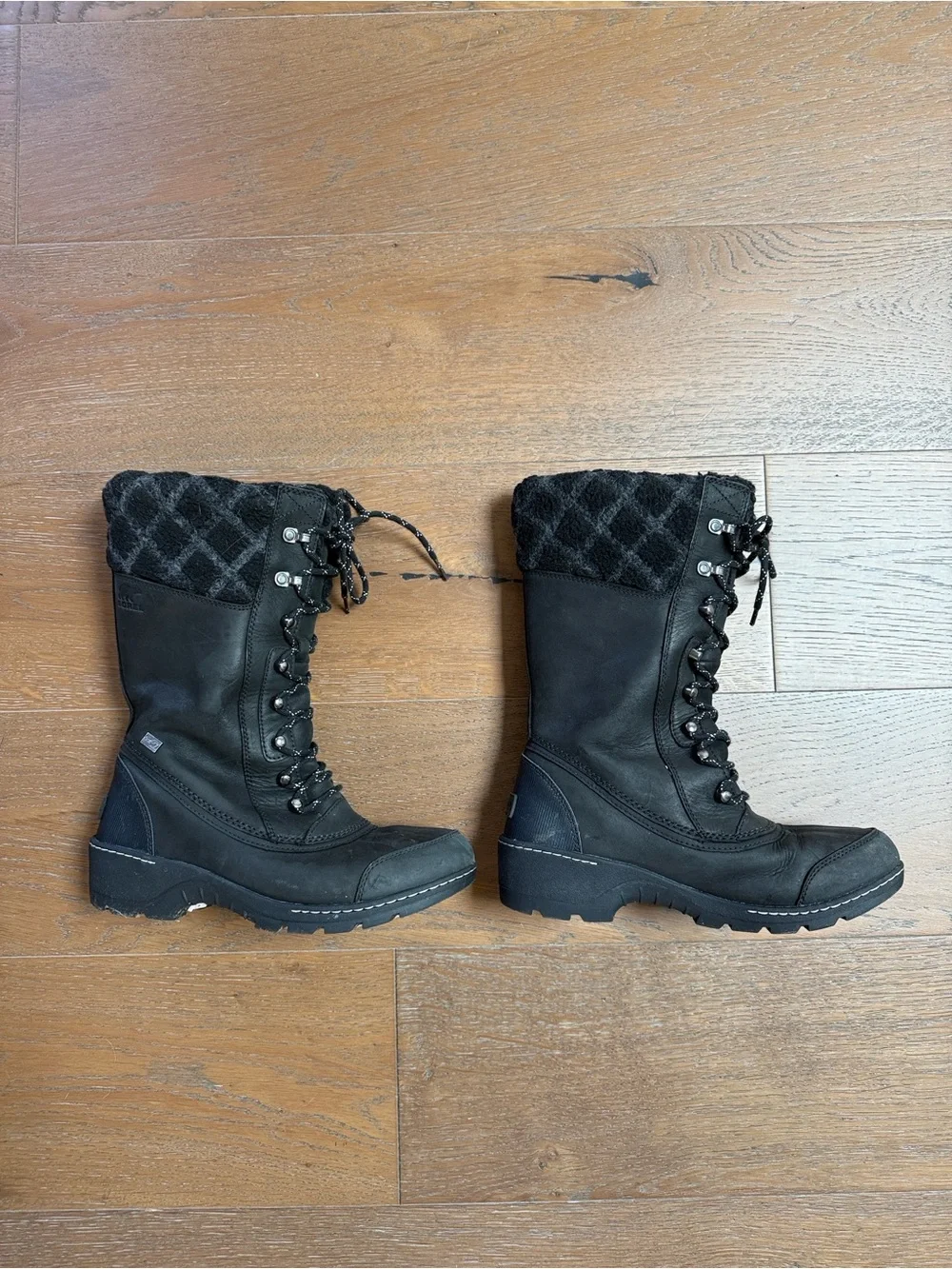 Sorel Black Lace-Up Insulated Winter Boots